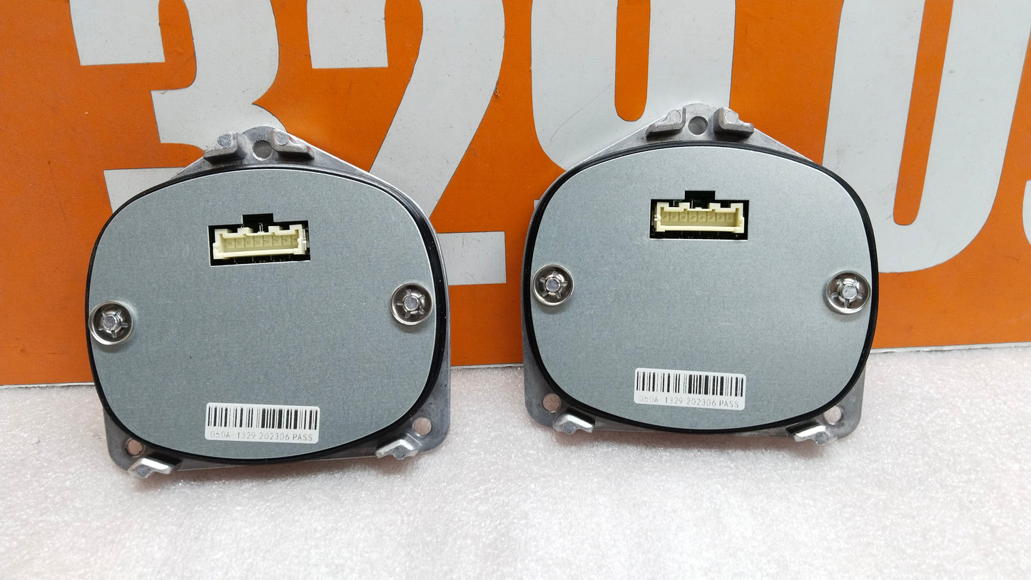 AUDİ 4L0 941 329 TRİ XENON FAR BEYNİ AUDİ Q7