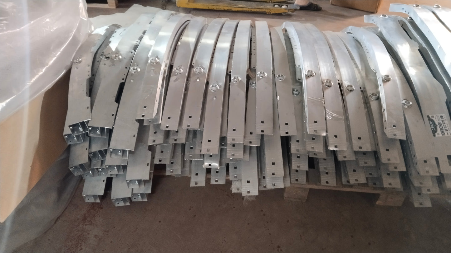 BMW F20 ÖN TAMPON BMW DEMİRİ