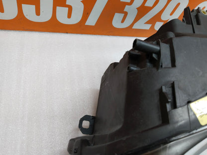 BMW E87 SAĞ FAR BMW 1 16